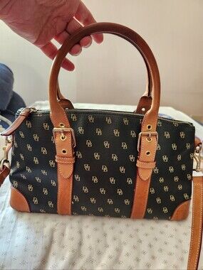 Dooney&Bourke Black and Tan DB Monogram Satchel Double Handle  Bag Vintage 90's